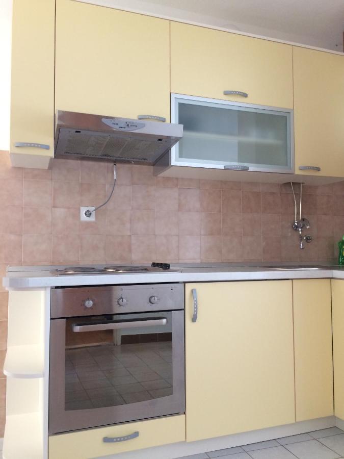 Apartments By The Sea Bol, Brac - 13413 외부 사진